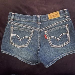 Girls Levi’s Shorty Shorts, size 6x